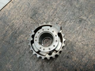 bontott VW TRANSPORTER Nagynyomású Szivattyú Bordáskerék / Lánckerék