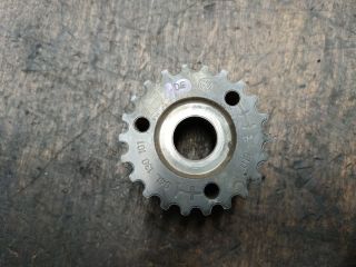 bontott VW TRANSPORTER Nagynyomású Szivattyú Bordáskerék / Lánckerék