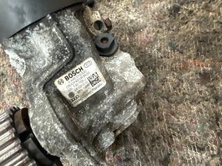 bontott VW TRANSPORTER Nagynyomású Szivattyú