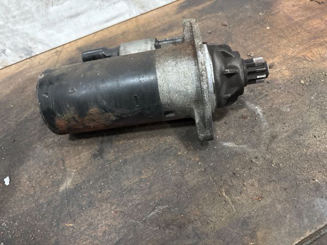 bontott VW TRANSPORTER Önindító