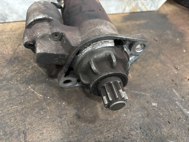 bontott VW TRANSPORTER Önindító