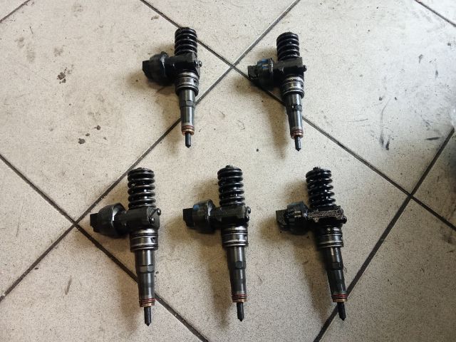 bontott VW TRANSPORTER Porlasztó Sor / Híd