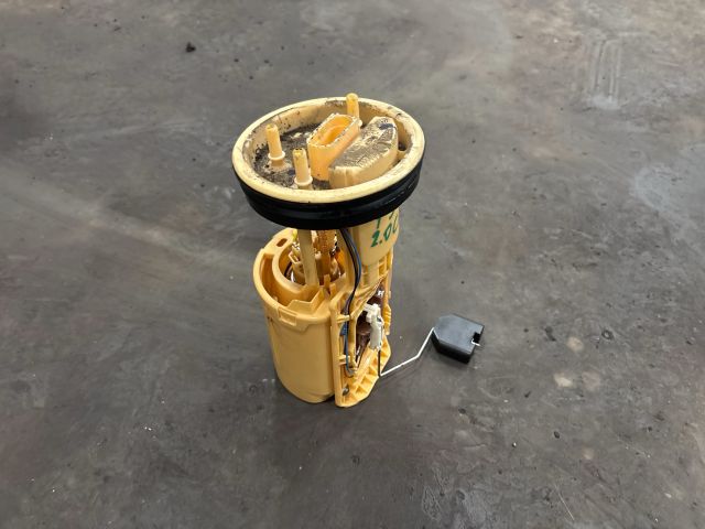 bontott VW TRANSPORTER Üzemanyag Szivattyú