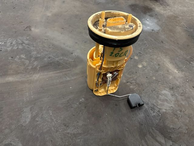 bontott VW TRANSPORTER Üzemanyag Szivattyú