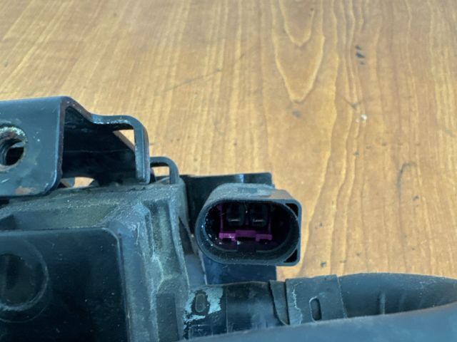 bontott VW TRANSPORTER Üzemanyag Szivattyú