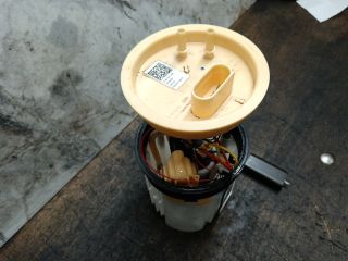 bontott VW TRANSPORTER Üzemanyag Szivattyú