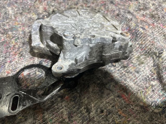 bontott VW TRANSPORTER Vákumpumpa