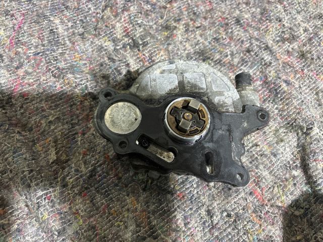 bontott VW TRANSPORTER Vákumpumpa