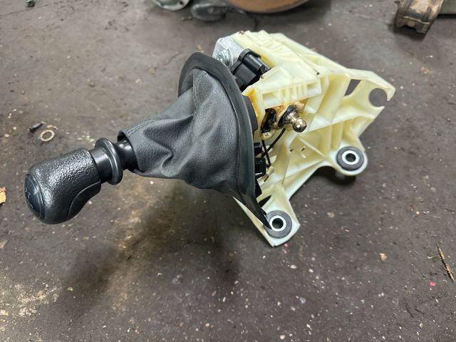 bontott VW TRANSPORTER Váltó Kulissza