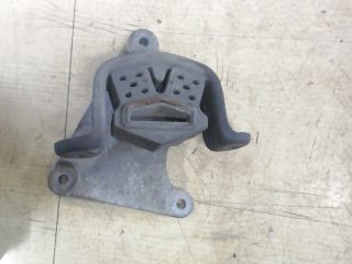 bontott VW TRANSPORTER Váltó Tartó Bak (Pozíciófüggetlen)