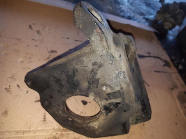 bontott VW TRANSPORTER Adagoló Tartó Bak