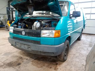 bontott VW TRANSPORTER Bal első Csonkállvány Kerékaggyal