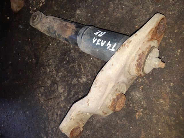 bontott VW TRANSPORTER Bal első Lengéscsillapító