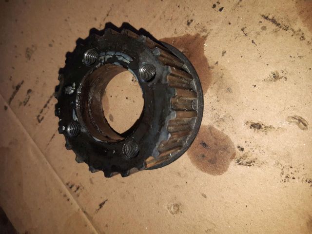 bontott VW TRANSPORTER Főtengely Bordáskerék / Lánckerék