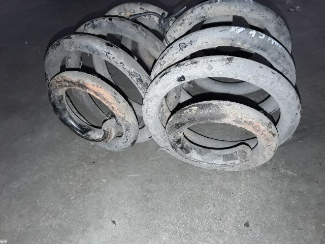 bontott VW TRANSPORTER Hátsó Rugó Pár