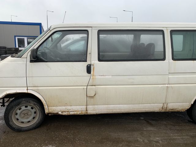 bontott VW TRANSPORTER Homlokfal (Üres lemez)