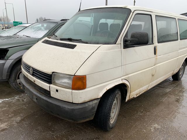 bontott VW TRANSPORTER Homlokfal (Üres lemez)