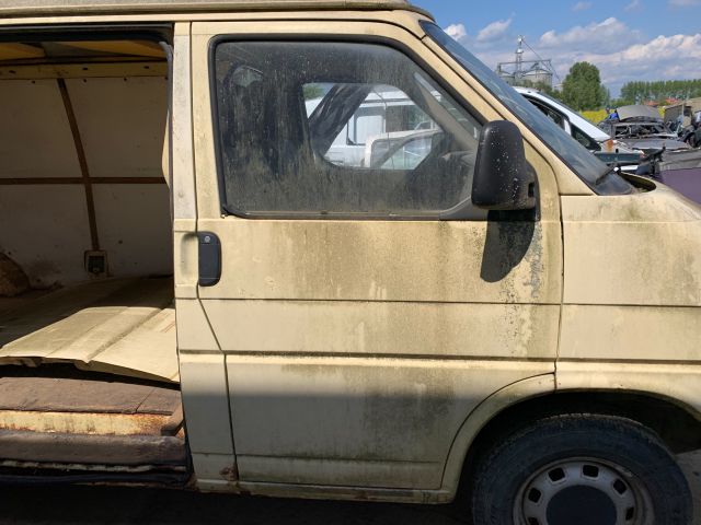 bontott VW TRANSPORTER Homlokfal (Üres lemez)