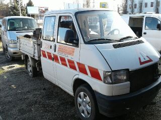 bontott VW TRANSPORTER Jobb első Féknyereg Munkahengerrel