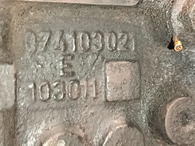 bontott VW TRANSPORTER Komplett Motor (Segédberendezésekkel)