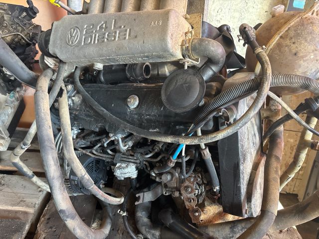 bontott VW TRANSPORTER Komplett Motor (Segédberendezésekkel)