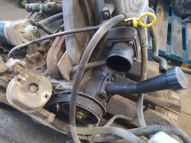 bontott VW TRANSPORTER Motor (Fűzött blokk hengerfejjel)