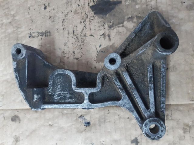 bontott VW TRANSPORTER Motor Tartó Bak (Pozíciófüggetlen)