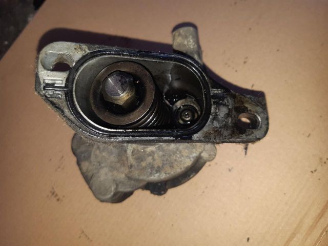 bontott VW TRANSPORTER Vákumpumpa