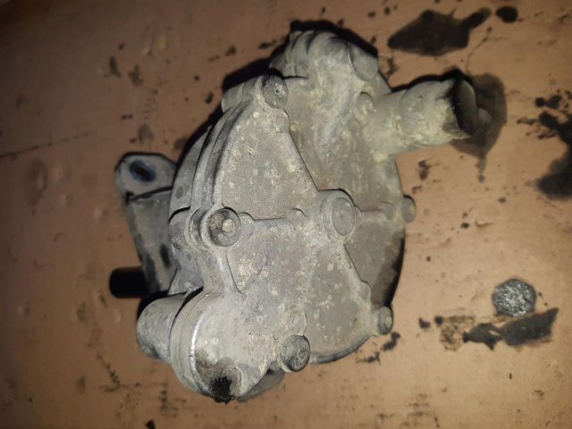 bontott VW TRANSPORTER Vákumpumpa