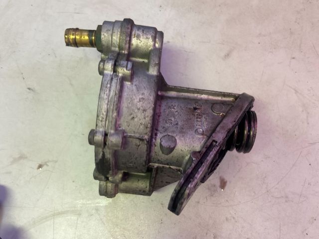 bontott VW TRANSPORTER Vákumpumpa