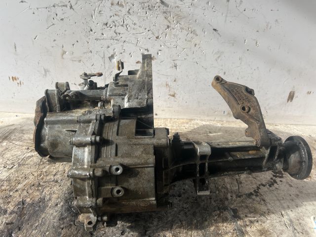 bontott VW TRANSPORTER Váltó (Mechanikus)