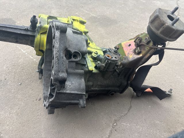 bontott VW TRANSPORTER Váltó (Mechanikus)