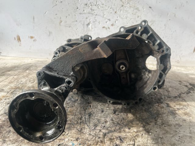 bontott VW TRANSPORTER Váltó (Mechanikus)