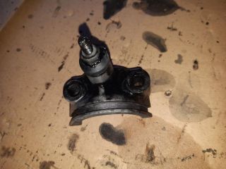 bontott VW TRANSPORTER Vezérműtengely Leszorító