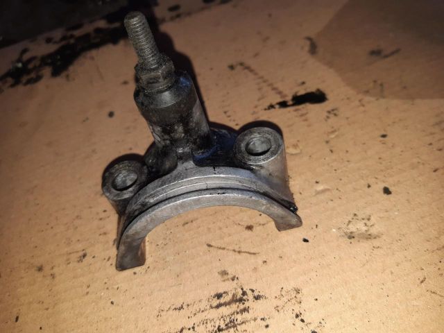 bontott VW TRANSPORTER Vezérműtengely Leszorító