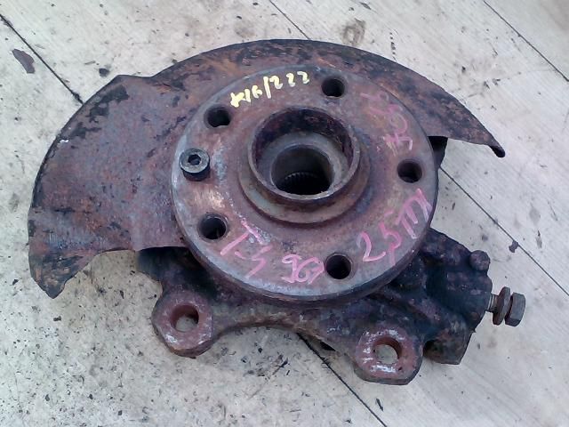 bontott VW TRANSPORTER Jobb első Csonkállvány Kerékaggyal