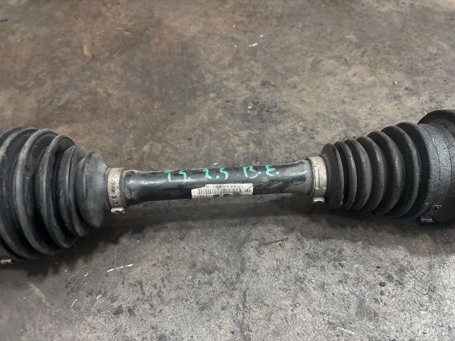 bontott VW TRANSPORTER Bal Féltengely