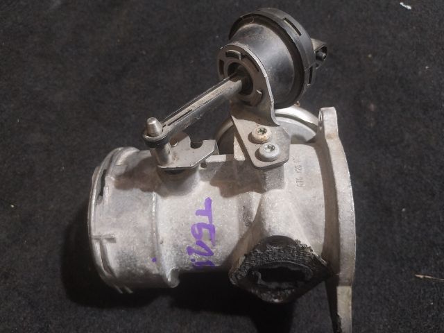 bontott VW TRANSPORTER EGR / AGR Szelep