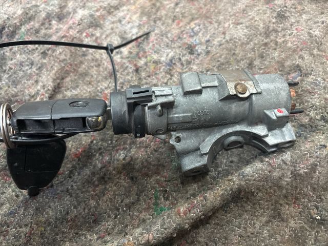 bontott VW TRANSPORTER Gyújtáskapcsoló Házzal