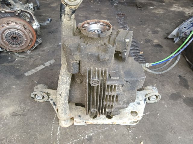 bontott VW TRANSPORTER Hátsó Differenciálmű