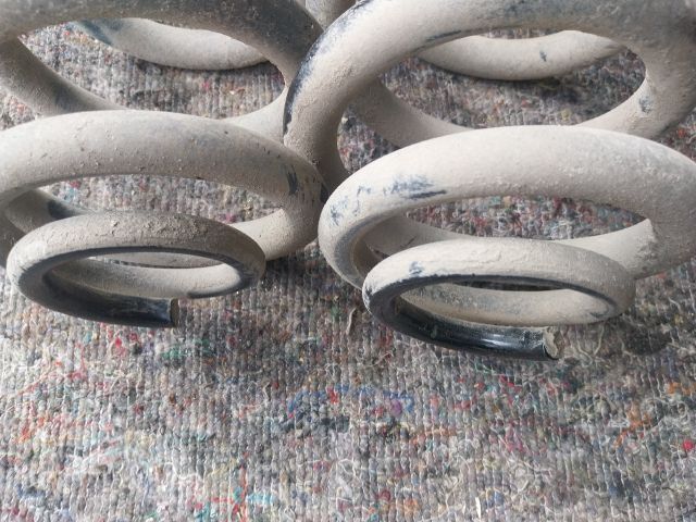 bontott VW TRANSPORTER Hátsó Rugó Pár