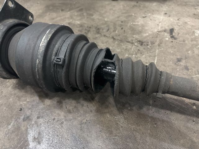 bontott VW TRANSPORTER Jobb Féltengely