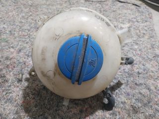 bontott VW TRANSPORTER Kiegyenlítő Tartály