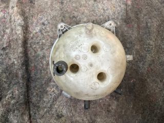 bontott VW TRANSPORTER Kiegyenlítő Tartály