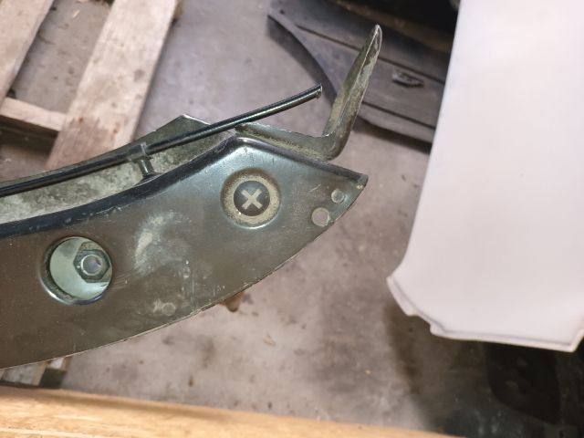 bontott VW TRANSPORTER Komplett Homlokfal (Részeivel)