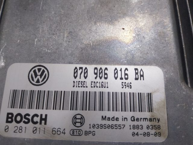 bontott VW TRANSPORTER Motorvezérlő