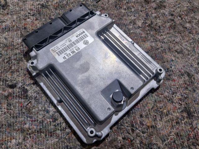 bontott VW TRANSPORTER Motorvezérlő