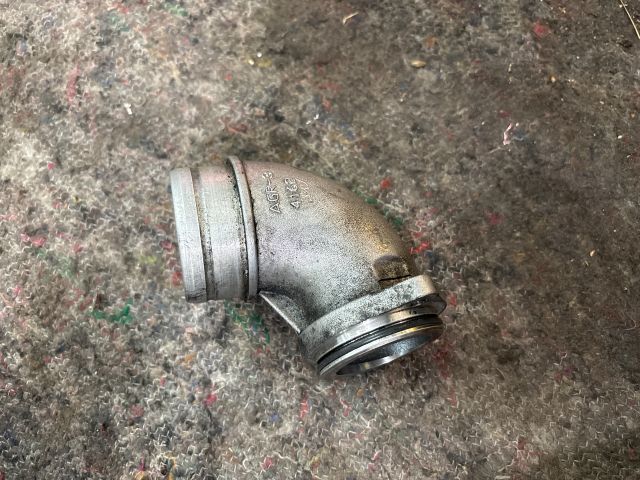 bontott VW TRANSPORTER Turbócső