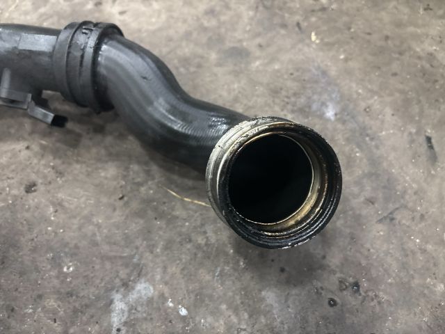 bontott VW TRANSPORTER Turbócső