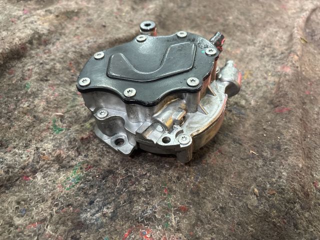 bontott VW TRANSPORTER Vákumpumpa